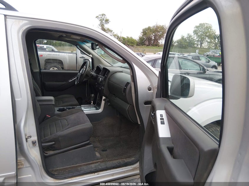 2012 NISSAN PATHFINDER auction photo 5