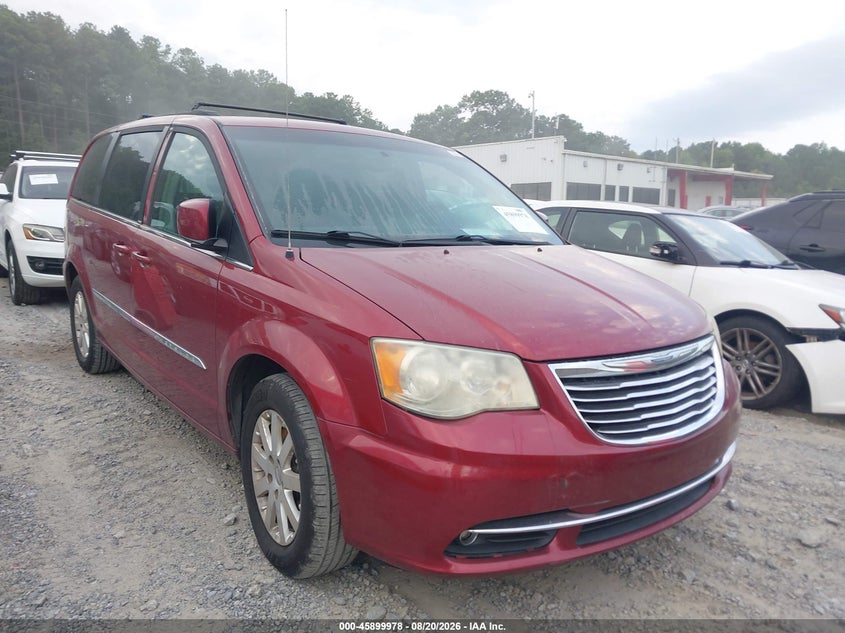 2014 CHRYSLER TOWN & COUNTRY auction photo 1