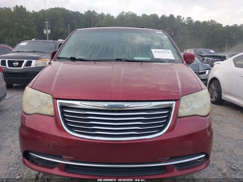 2014 CHRYSLER TOWN & COUNTRY auction photo 6