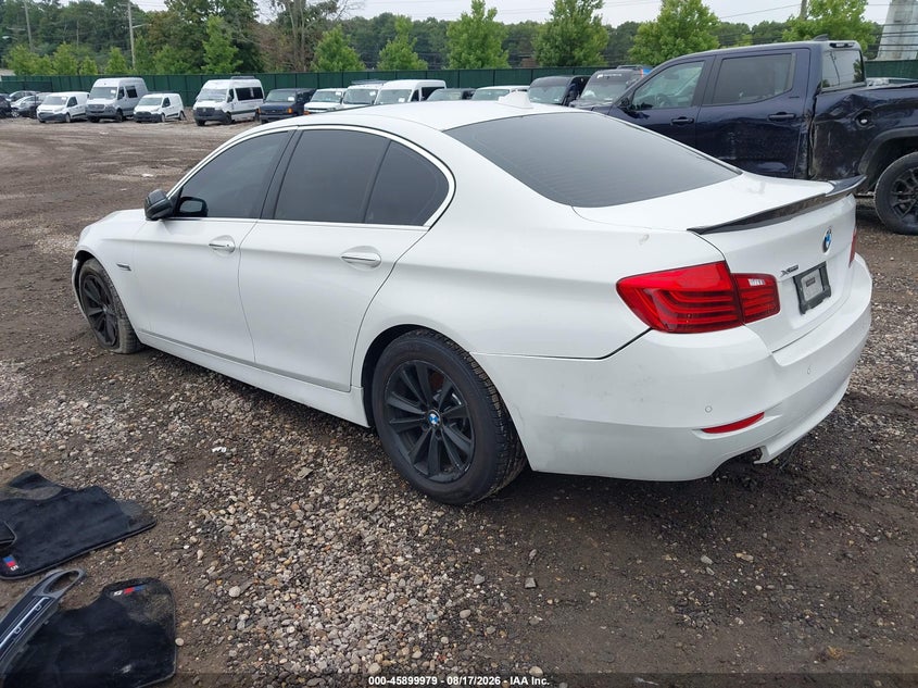2015 BMW 528I auction photo 3