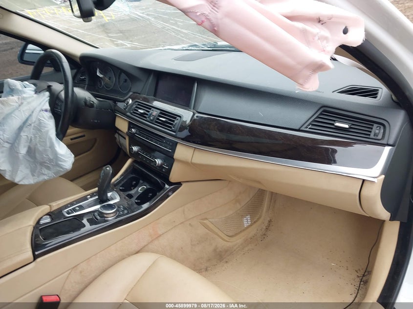 2015 BMW 528I auction photo 5