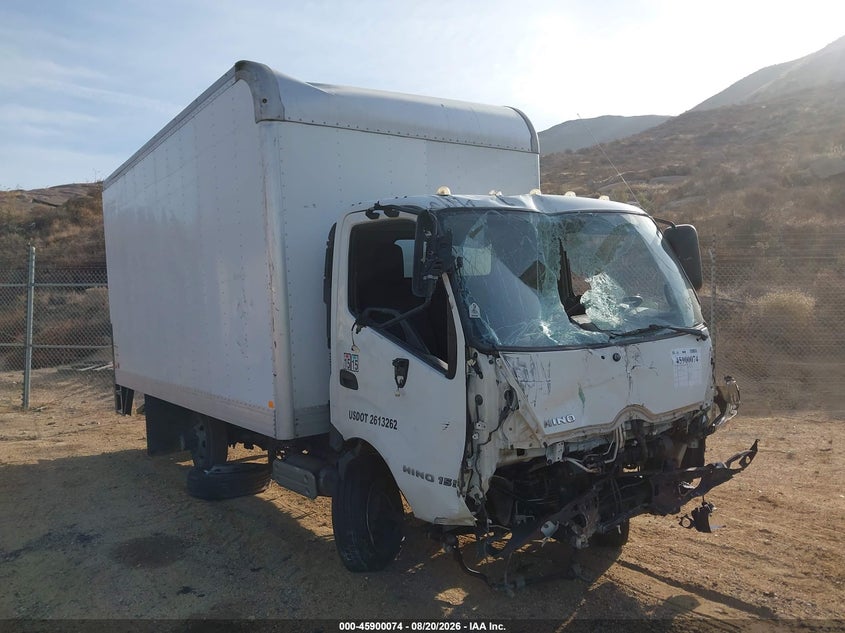 2017 HINO XJC720/XFC720 auction photo 1