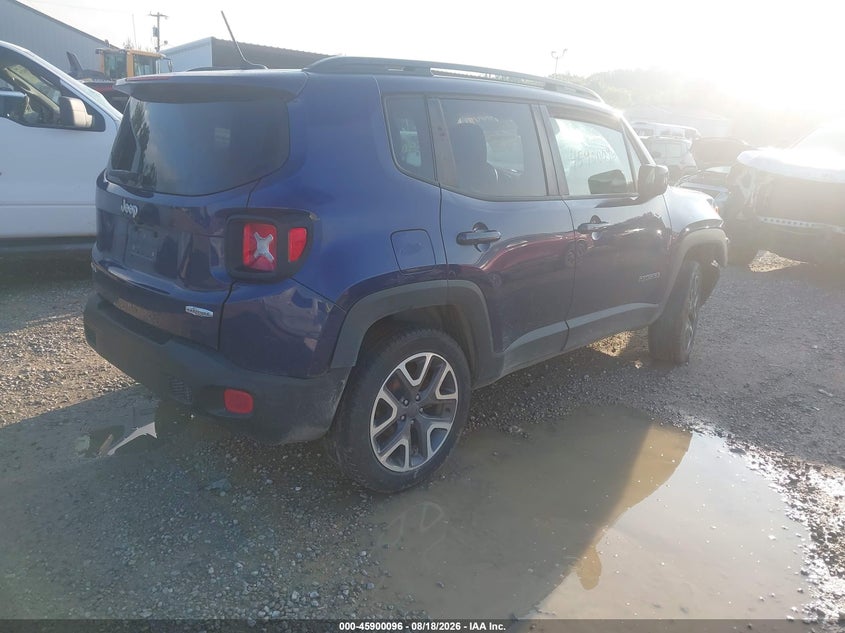 2017 JEEP RENEGADE auction photo 4