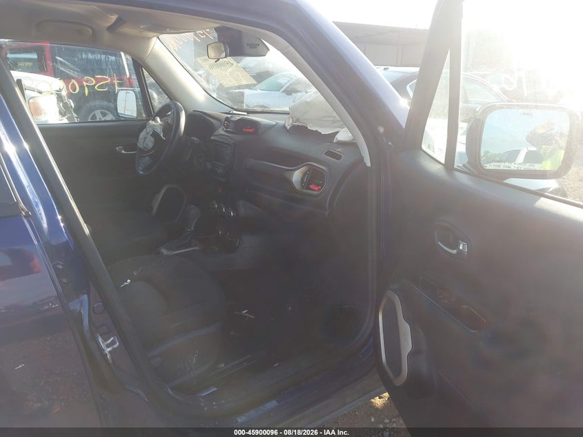 2017 JEEP RENEGADE auction photo 5