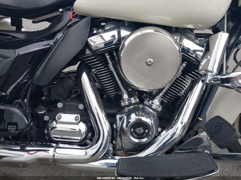 HARLEY-DAVIDSON FLHTP 2022