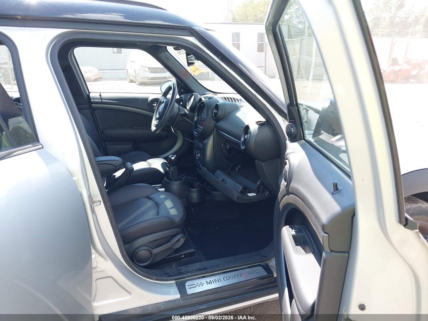 2016 MINI COUNTRYMAN auction photo 5