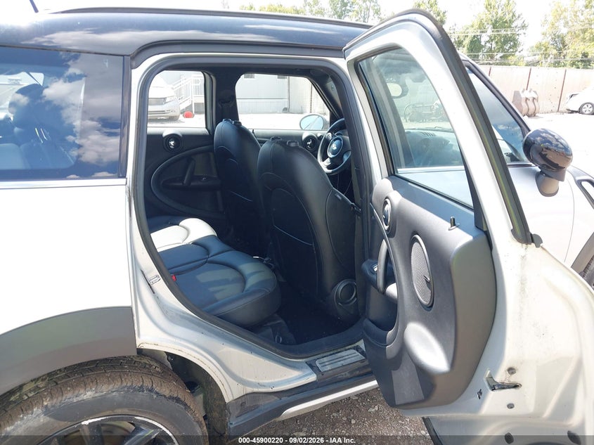 2016 MINI COUNTRYMAN auction photo 8