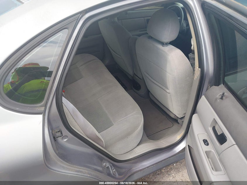 2006 FORD TAURUS auction photo 8