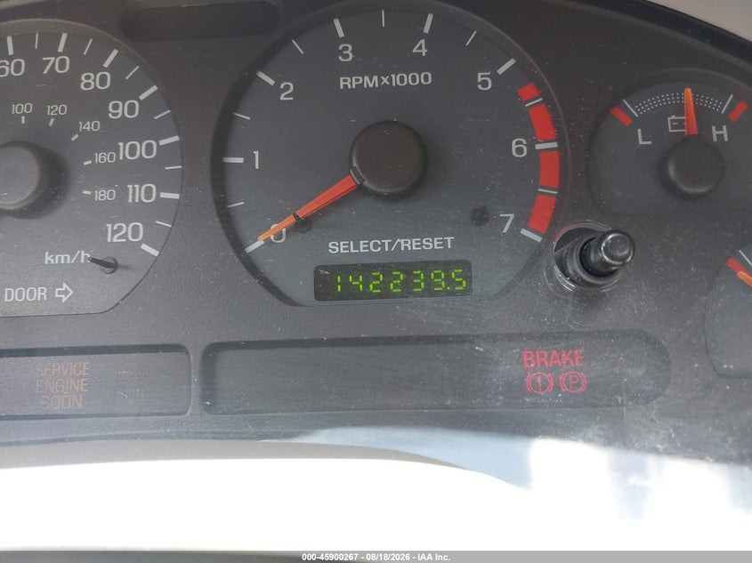 2004 FORD MUSTANG auction photo 7