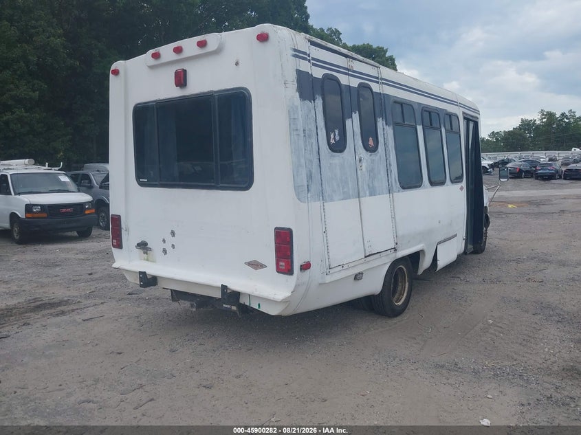 2001 FORD E-350 CUTAWAY auction photo 4