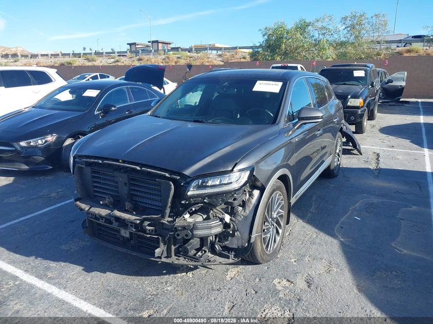 2019 Lincoln Nautilus, Rear, IAAI, VIN 2LMPJ6LP7KBL51304 — photo 2