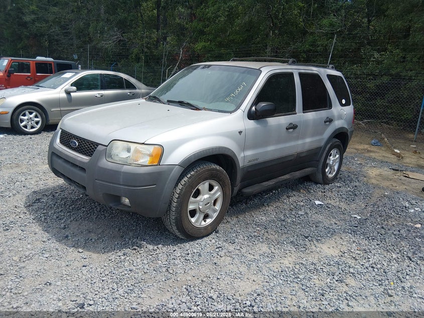 2002 Ford Escape, Normal Wear & Tear, IAAI, VIN 1FMYU04182KB38382 — photo 2
