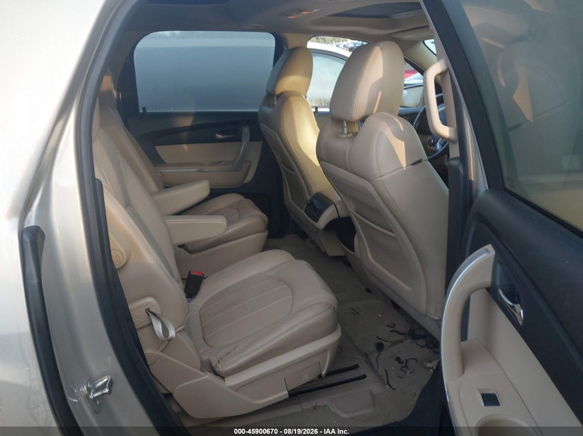 2012 GMC ACADIA auction photo 8