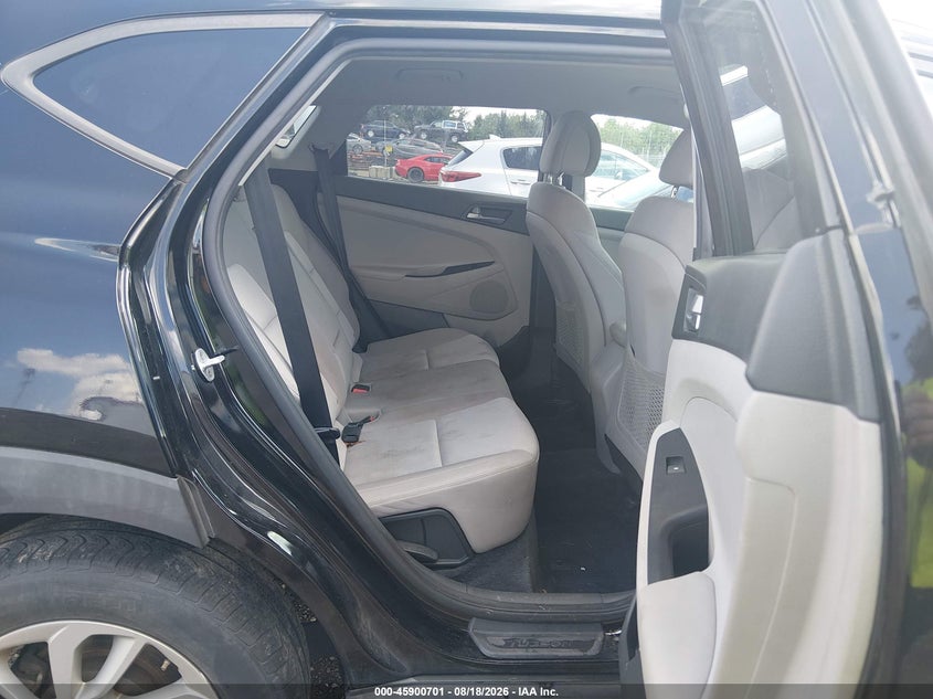 2016 HYUNDAI TUCSON auction photo 8
