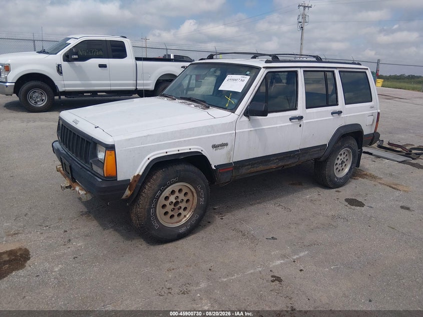 1994 Jeep Cherokee, Normal Wear & Tear, IAAI, VIN 1J4FJ68S7RL119749 — photo 2