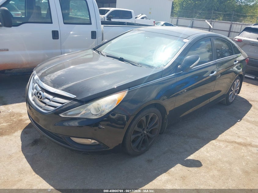 2013 HYUNDAI SONATA auction photo 2