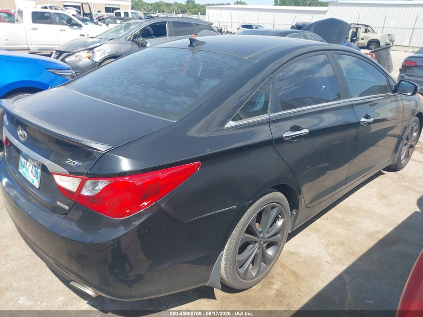 2013 HYUNDAI SONATA auction photo 4