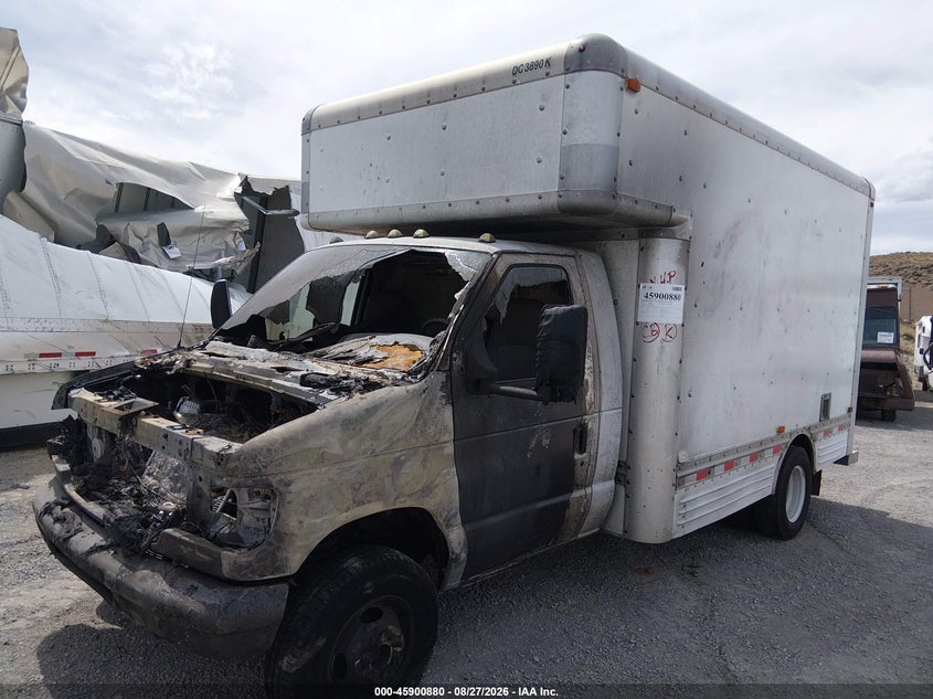 2007 FORD E-450 CUTAWAY auction photo 2