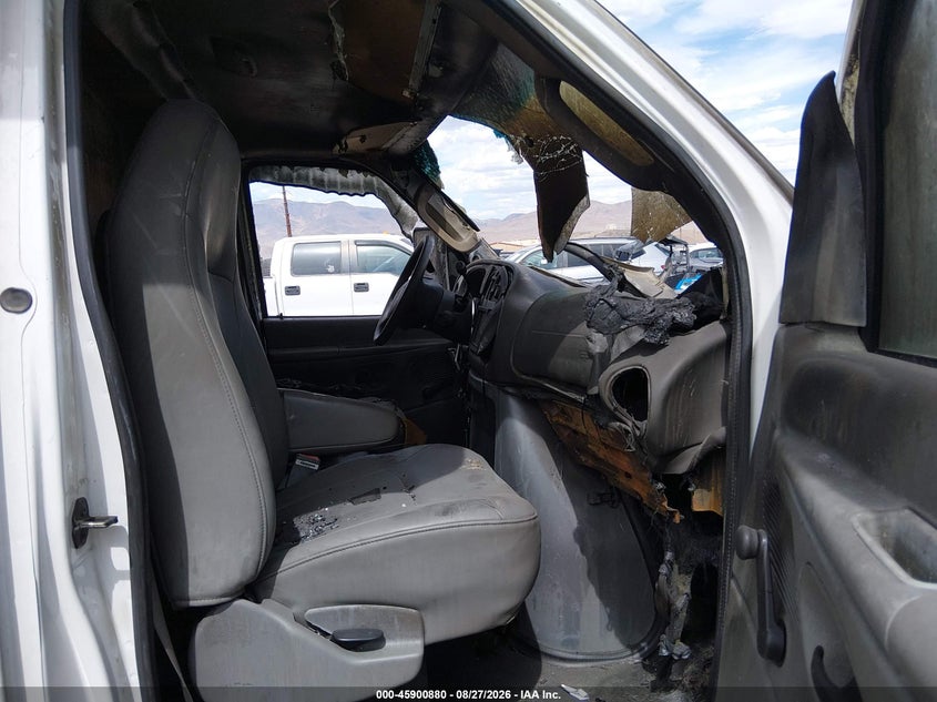 2007 FORD E-450 CUTAWAY auction photo 5