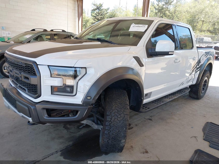 2018 Ford F-150, Right Front, IAAI, VIN 1FTFW1RG5JFB74014 — photo 2