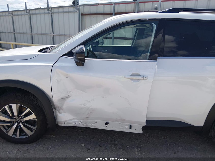2026 NISSAN PATHFINDER auction photo 6