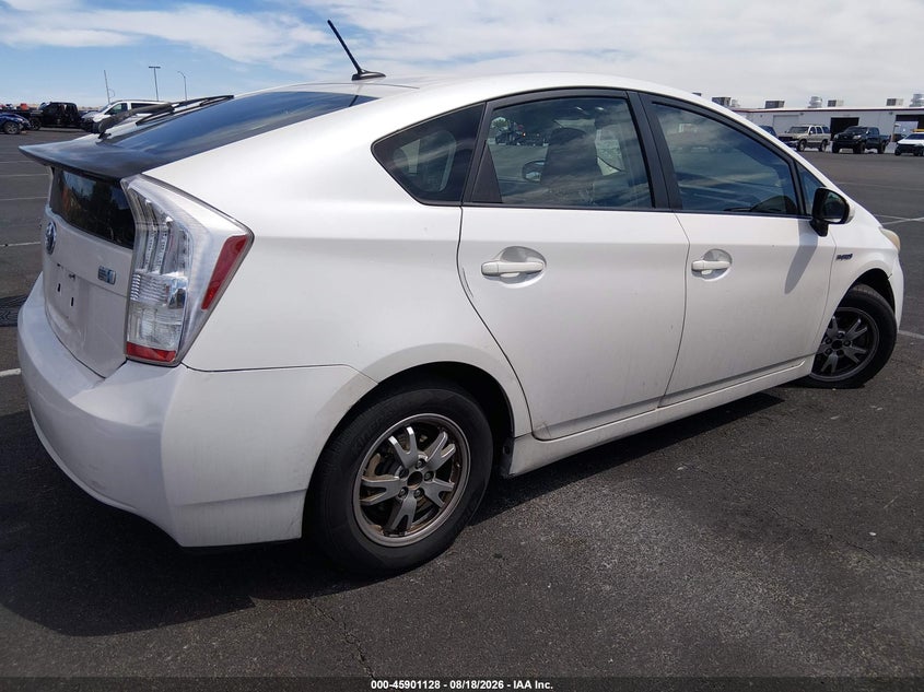 2010 TOYOTA PRIUS auction photo 4