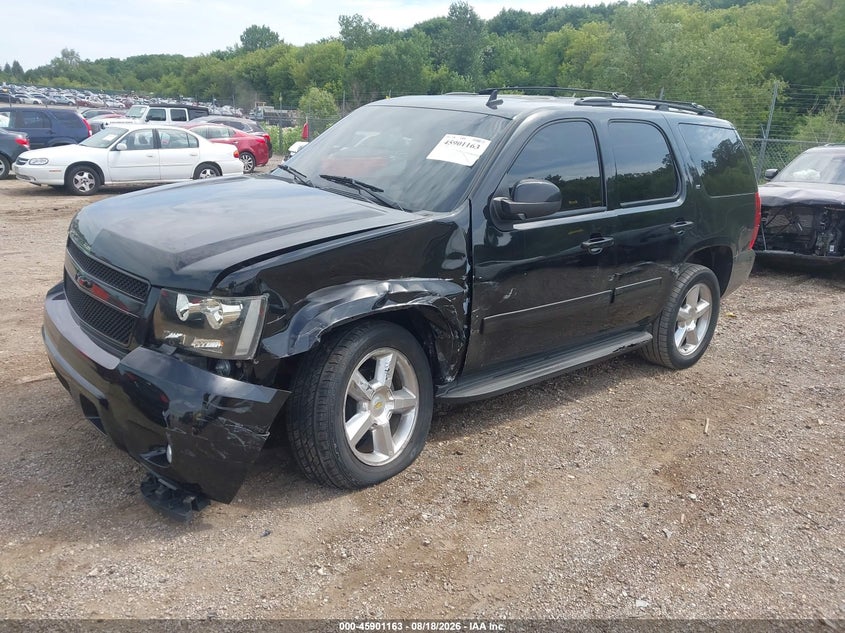 2013 Chevrolet Tahoe Lt, Left Side, IAAI, VIN 1GNSKBE0XDR145627 — photo 2