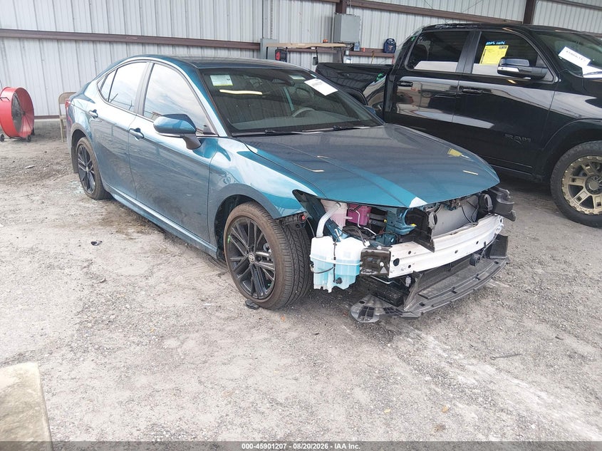 2025 TOYOTA CAMRY auction photo 1
