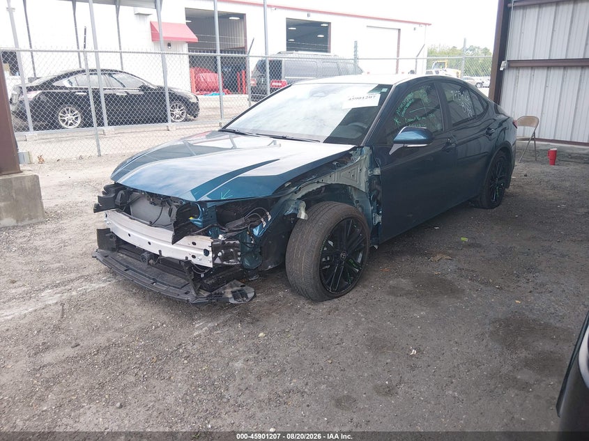 2025 TOYOTA CAMRY auction photo 2