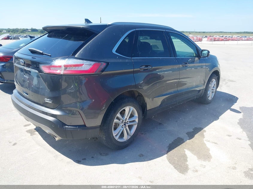 2019 FORD EDGE auction photo 4