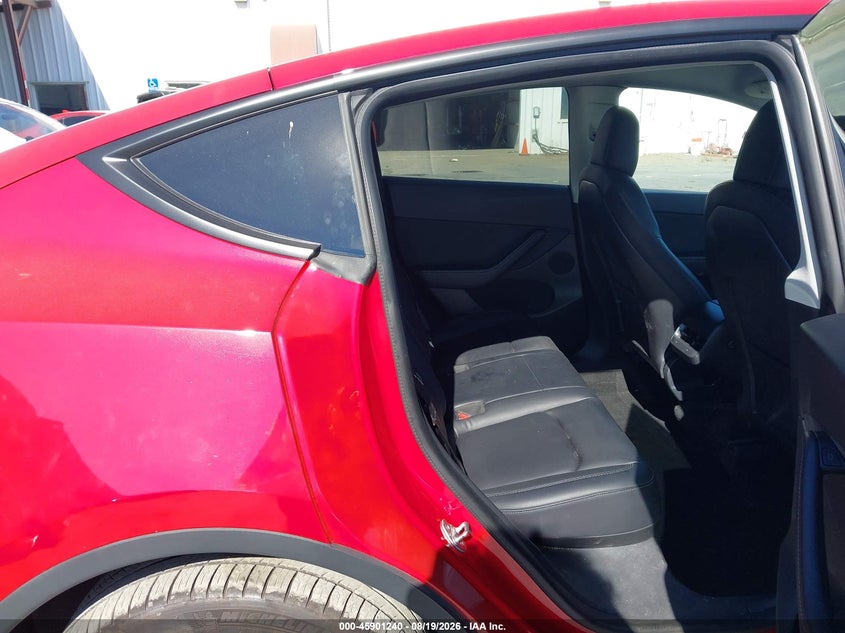 2022 TESLA MODEL Y auction photo 8