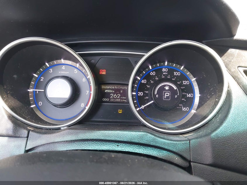 2011 HYUNDAI SONATA auction photo 7