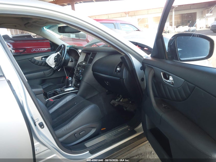2011 INFINITI FX35 auction photo 5