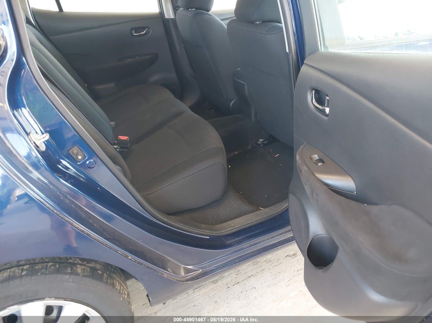 2016 NISSAN LEAF auction photo 8