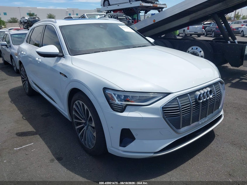 Vin: wa1vabge7kb009926, lot: 46400536, audi e-tron premium plus 2019 img_1