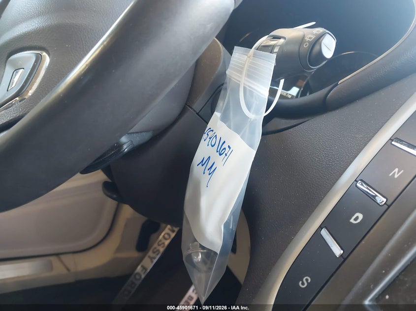 LINCOLN MKC 2016 VIN 5LMCJ2C90GUJ21946