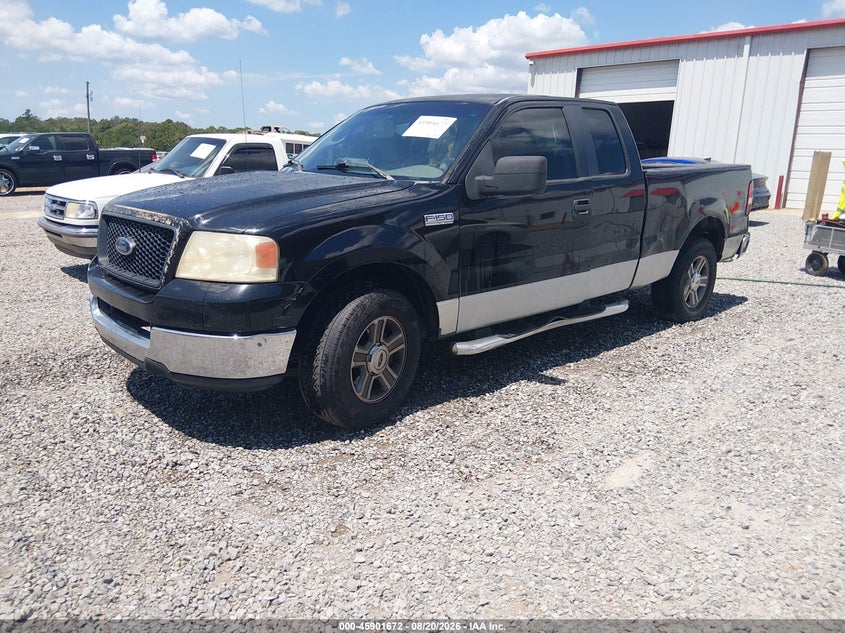 2005 FORD F-150 auction photo 2
