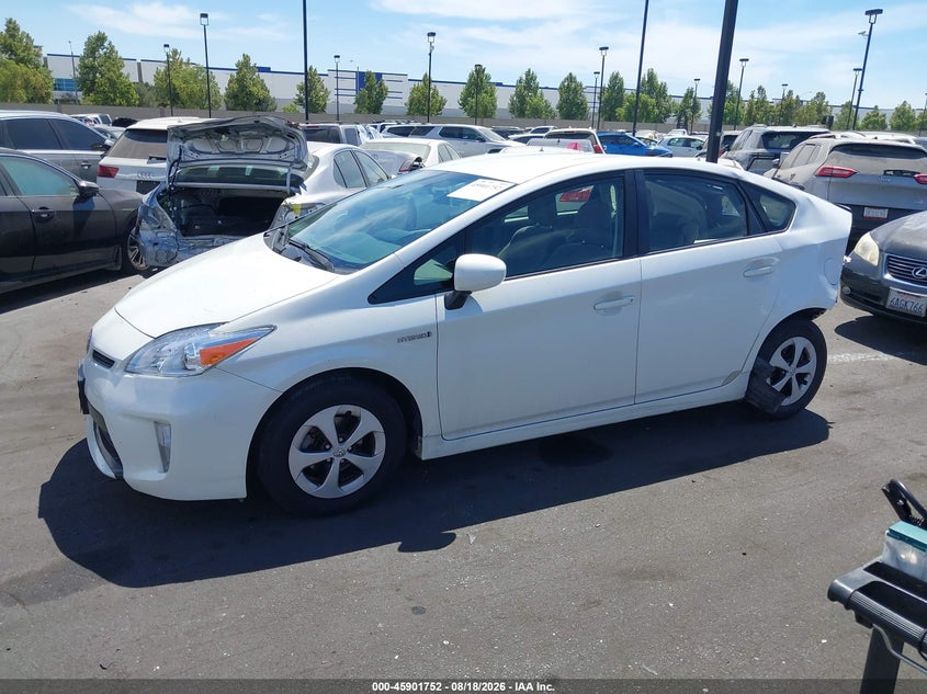 2014 TOYOTA PRIUS HATCHBACK 1.8L I-4 DOHC, VVT, 98HP