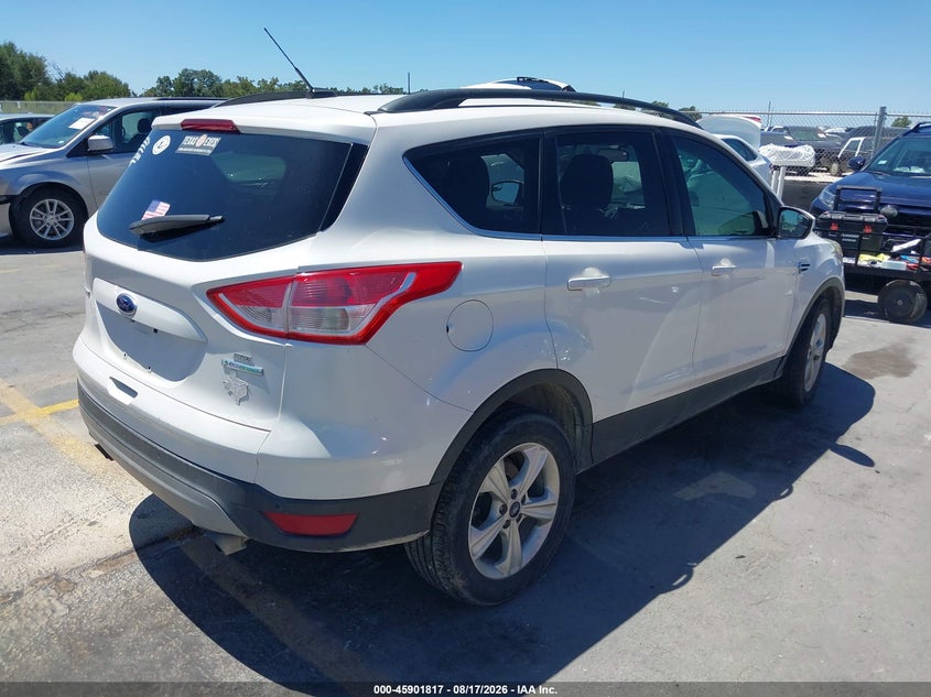 2014 FORD ESCAPE auction photo 4
