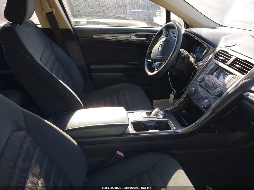 2017 FORD FUSION HYBRID auction photo 5