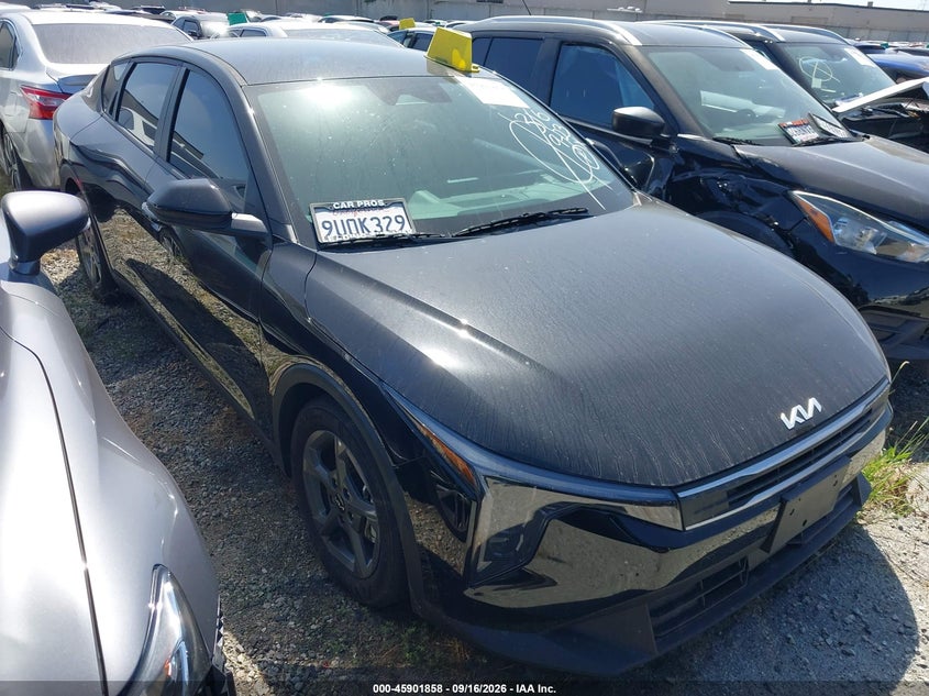 2025 KIA K4 auction photo 1