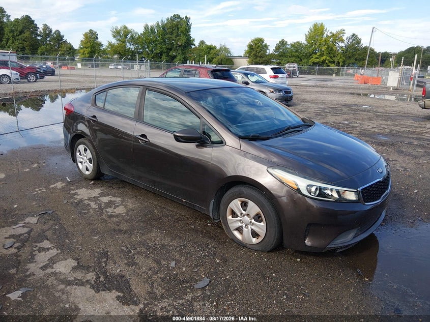 2017 KIA FORTE auction photo 1