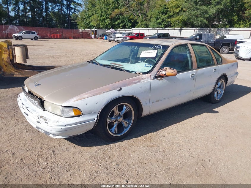 1996 CHEVROLET CAPRICE / IMPALA auction photo 2