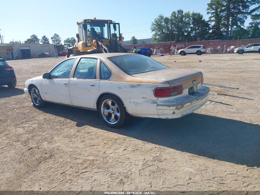 1996 CHEVROLET CAPRICE / IMPALA auction photo 3