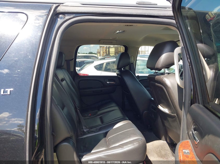2012 CHEVROLET SUBURBAN auction photo 8
