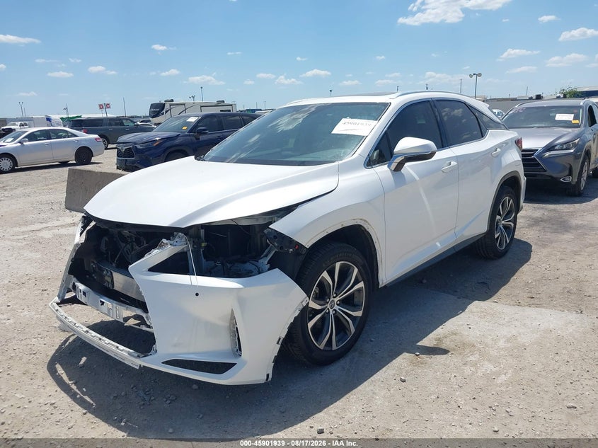 2022 Lexus RX, Right Side, IAAI, VIN 2T2HZMAA7NC251114 — photo 2