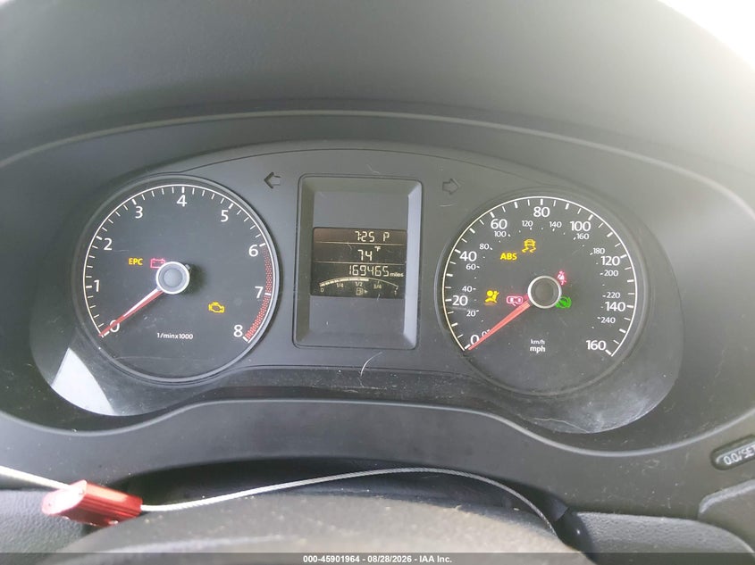 2014 VOLKSWAGEN JETTA auction photo 7