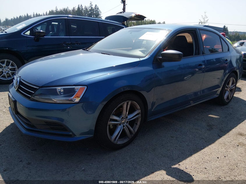 2015 VOLKSWAGEN JETTA auction photo 2