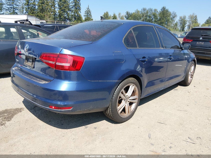 2015 VOLKSWAGEN JETTA auction photo 4