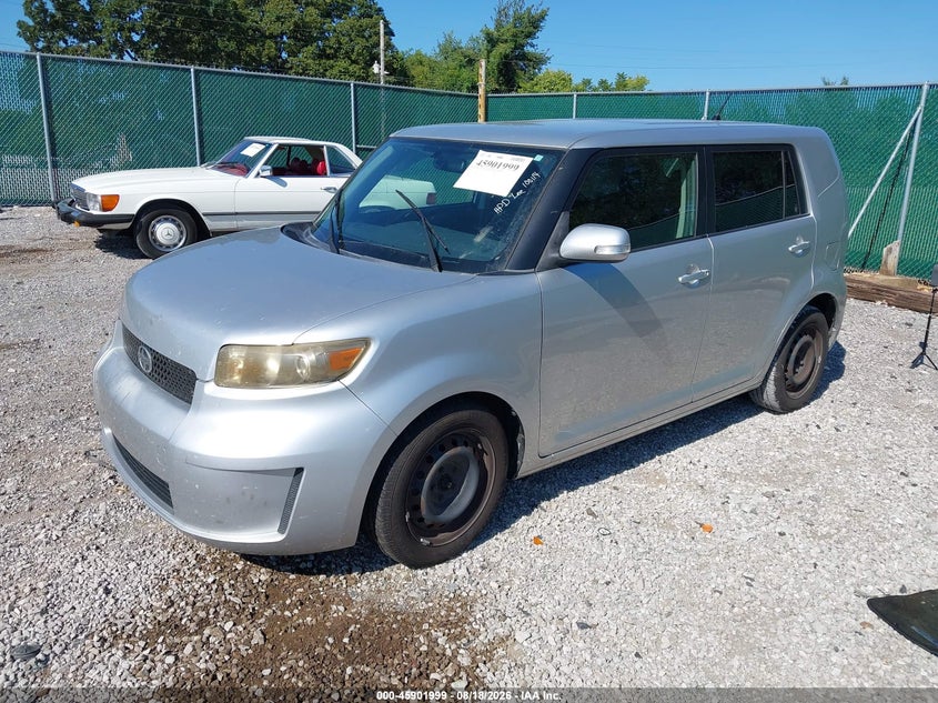 2008 Scion xB, Right Side, IAAI, VIN JTLKE50E781004110 — photo 2